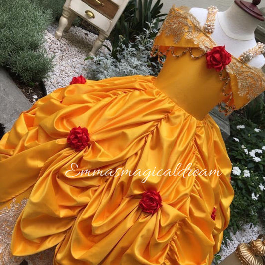 bustle princess dress with tulle and red flowers