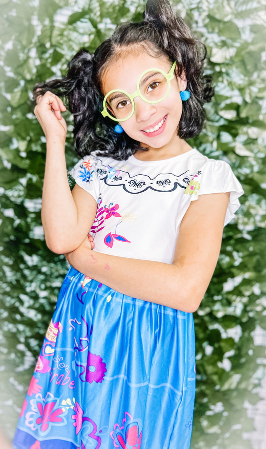 Emma's Magical Dream, Maribel dress, blue skirt and white dress with ruffle sleeves and green glasses, Encanto